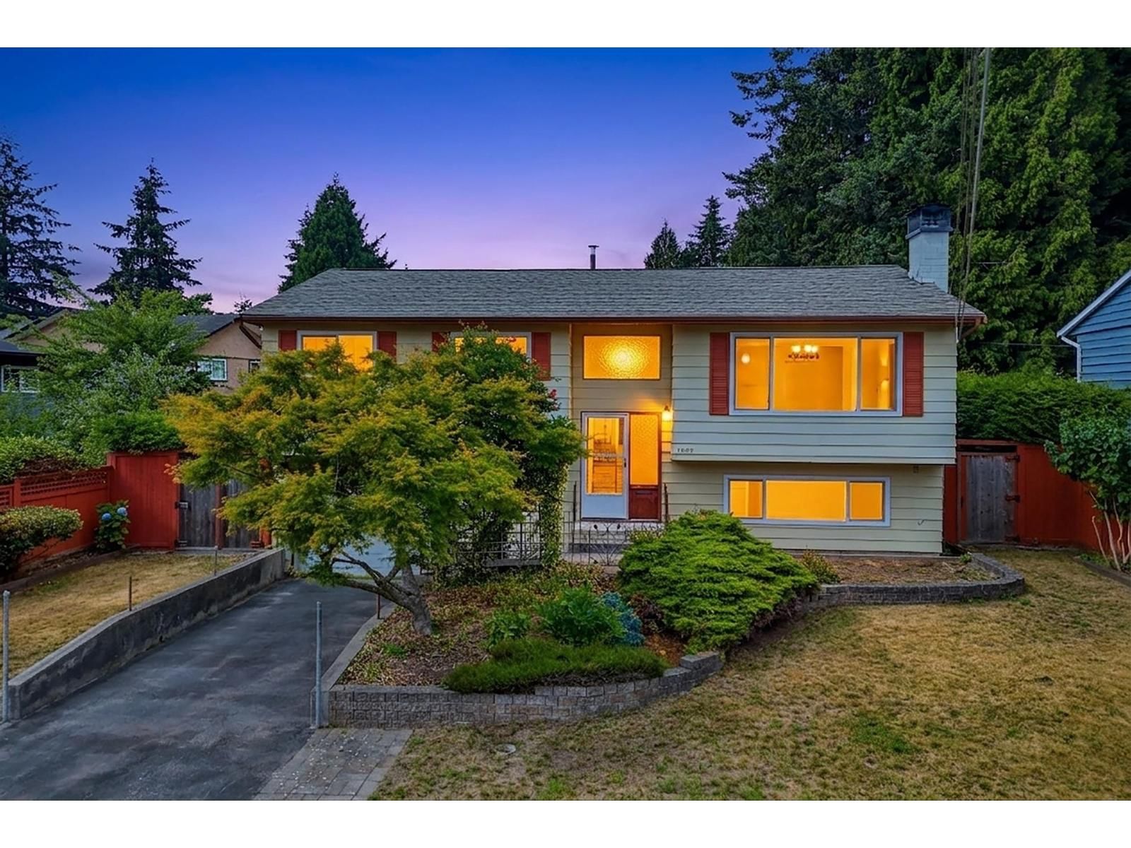 11411 78 Avenue, Delta, British Columbia V4C 1P1
