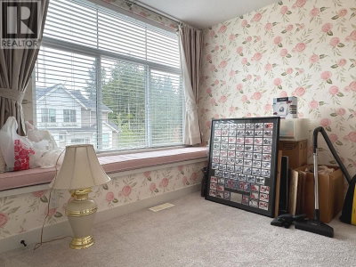 23192 113B Avenue | Maple Ridge British Columbia | Slide Image Ten