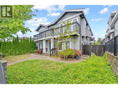 4581 PARKER Street | Burnaby British Columbia | Slide Image Three
