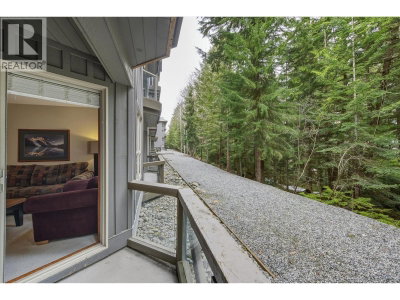4800 SPEARHEAD Drive | Whistler British Columbia | Slide Image Seven