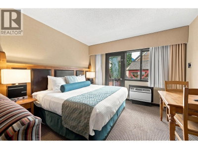 4220 GATEWAY Drive | Whistler British Columbia | Slide Image Three