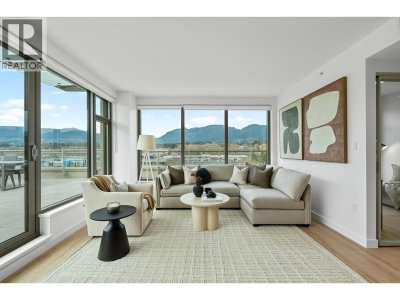 755 HARBOURSIDE Drive | North Vancouver British Columbia | Slide Image Eleven