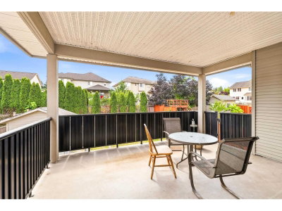34158 AMBLEWOOD Place | Abbotsford British Columbia | Slide Image Nineteen