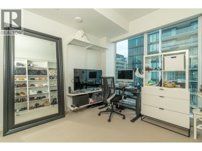 6688 PEARSON Way | Richmond British Columbia | Slide Image Forty