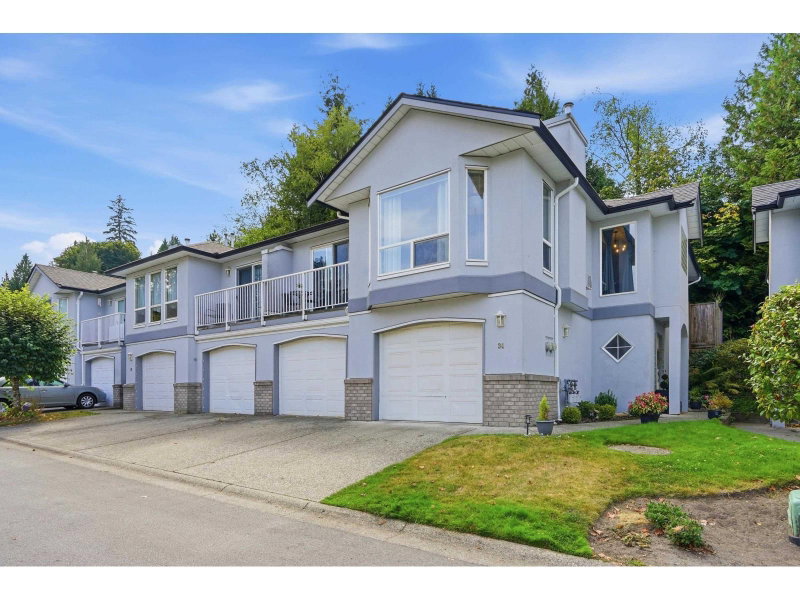 3902 LATIMER Street Abbotsford British Columbia, V2S 7L5 - 3 Bedrooms Condo For Sale