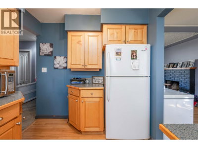 730 FAULKNER Crescent | Prince George British Columbia | Slide Image Eleven