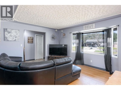 730 FAULKNER Crescent | Prince George British Columbia | Slide Image Seventeen