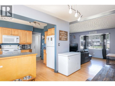 730 FAULKNER Crescent | Prince George British Columbia | Slide Image Eight