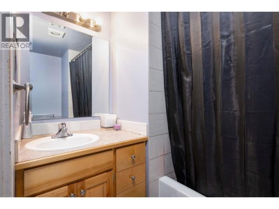 730 FAULKNER Crescent | Prince George British Columbia | Slide Image Nine