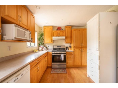 13389 CRESTVIEW Drive | Surrey British Columbia | Slide Image Eight