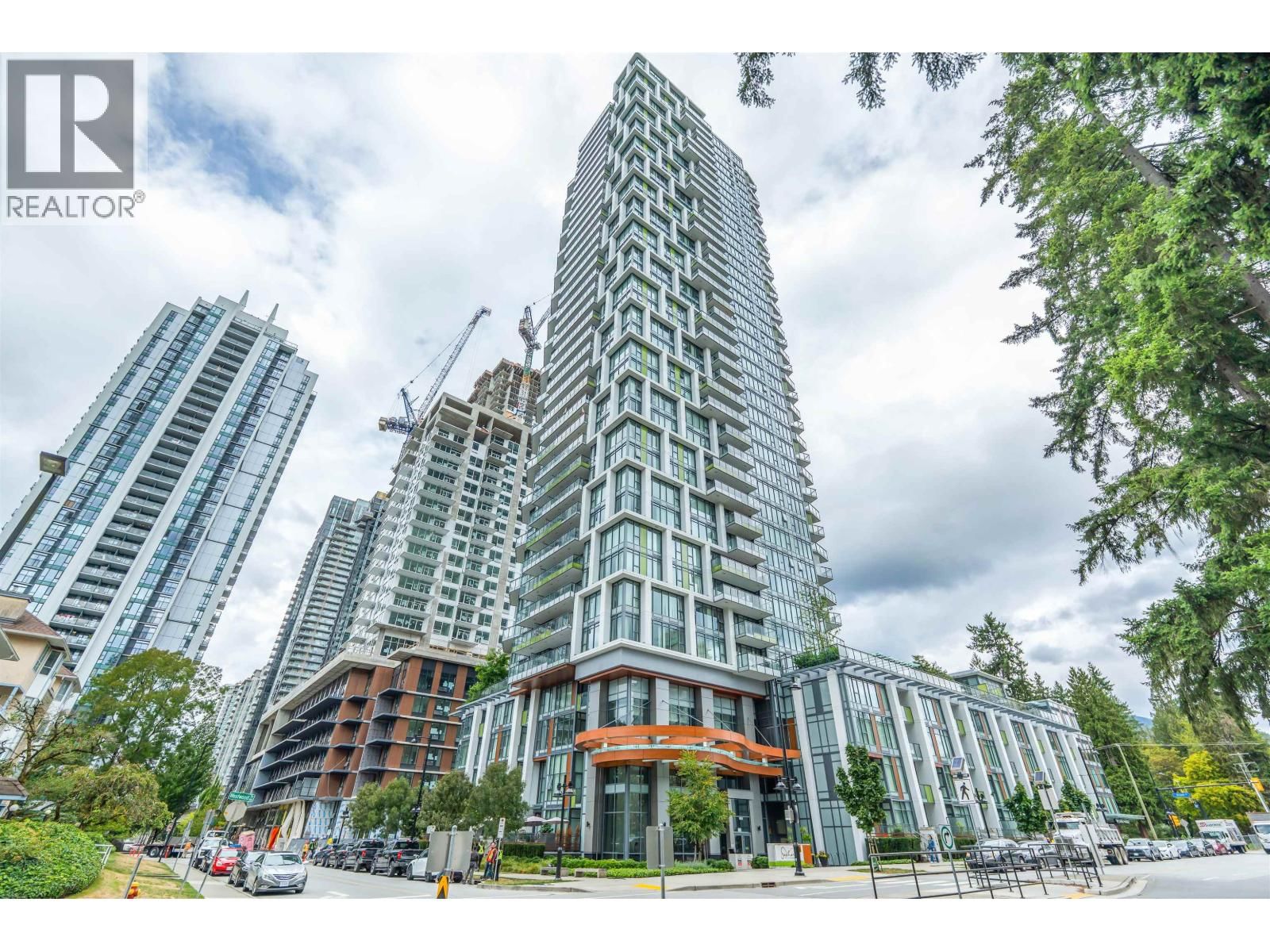 1182 WESTWOOD Street, Coquitlam, British Columbia V3B 0T9