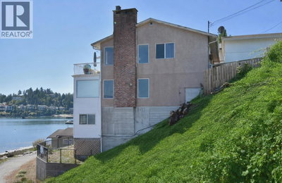 484 MARINE Drive | Gibsons British Columbia | Slide Image Thirty-one