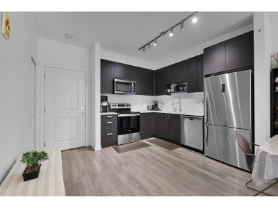 13628 81A Avenue | Surrey British Columbia | Slide Image Seven