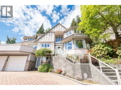 4153 QUARRY Court | North Vancouver British Columbia | Slide Image Four
