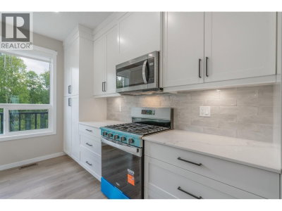 7000 HUSBAND Drive | Prince George British Columbia | Slide Image Eight