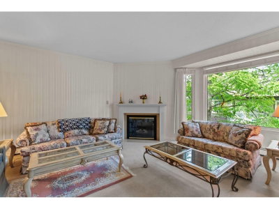 15300 17 Avenue | Surrey British Columbia | Slide Image Six