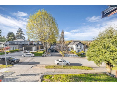 7838 SUNCREST Drive | Surrey British Columbia | Slide Image Ten