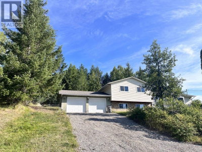 476 THOMPSON Road | Quesnel British Columbia | Slide Image Two