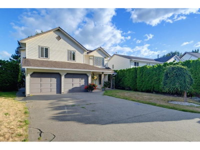 36042 SOUTHRIDGE Place | Abbotsford British Columbia | Slide Image Four