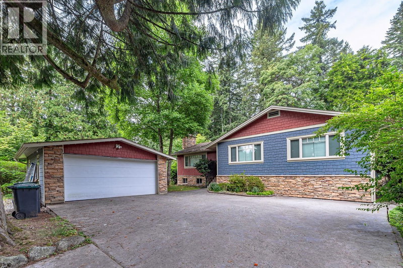1130 HANDSWORTH Road North Vancouver British Columbia, V7R 2A8 - 5 Bedrooms Home For Sale