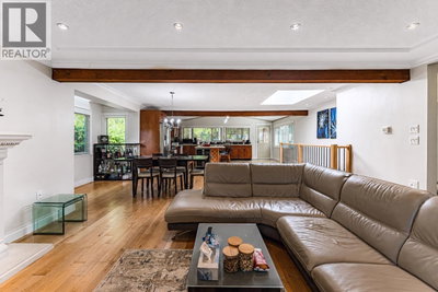 1130 HANDSWORTH Road | North Vancouver British Columbia | Slide Image Five