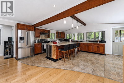 1130 HANDSWORTH Road | North Vancouver British Columbia | Slide Image Nine