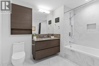 305 MORRISSEY Road | Port Moody British Columbia | Slide Image Nine