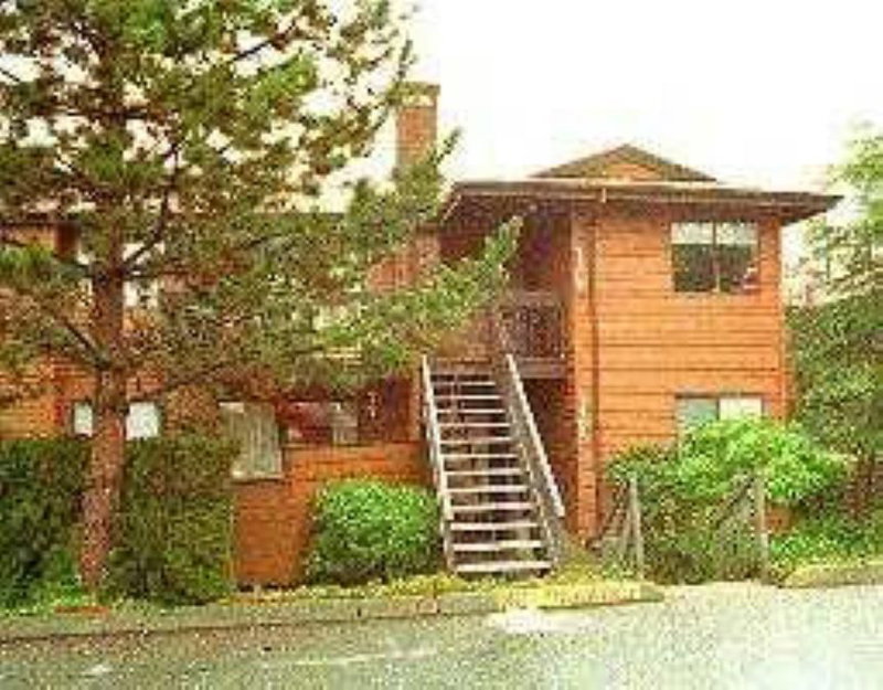 10620 150 Street Surrey British Columbia, V3R 7S1 - 2 Bedrooms Condo For Sale