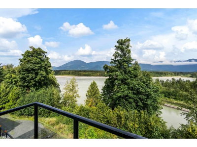43575 CHILLIWACK MOUNTAIN Road | Chilliwack British Columbia | Slide Image Twenty-eight