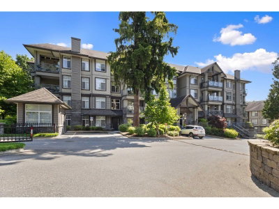 33338 BOURQUIN Crescent East | Abbotsford British Columbia | Slide Image Twenty