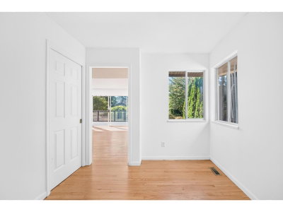 16290 78A Avenue | Surrey British Columbia | Slide Image Twenty-five