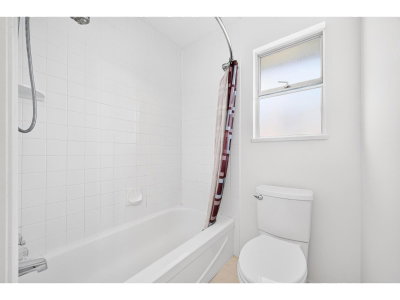 16290 78A Avenue | Surrey British Columbia | Slide Image Thirty