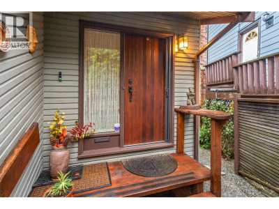 5639 WHITE PINE Lane | North Vancouver British Columbia | Slide Image Two