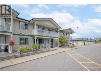 2912 HOPKINS Road | Prince George British Columbia | Slide Image Two