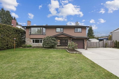 19714 36 Avenue | Langley British Columbia | Slide Image Two