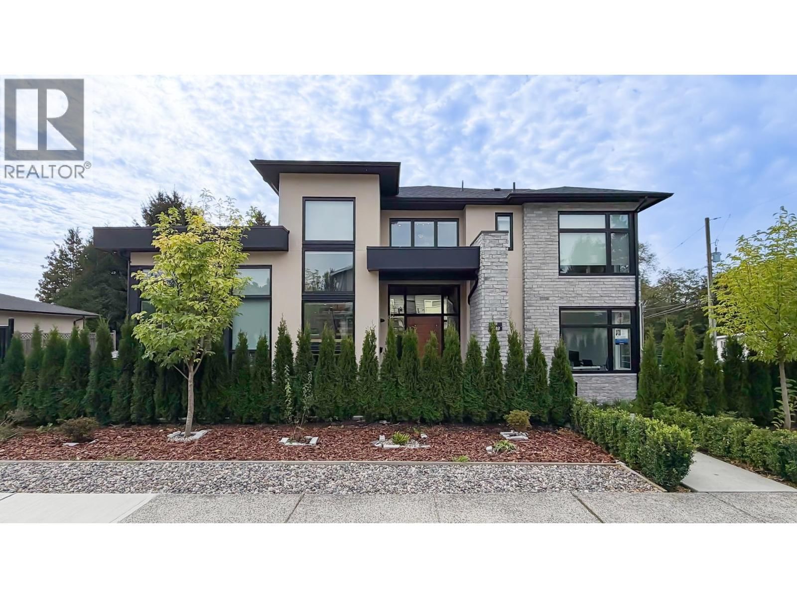 5302 SPRINGDALE Court, Burnaby, British Columbia V5B 2B4
