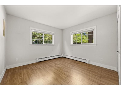 12686 20 Avenue | Surrey British Columbia | Slide Image Nine