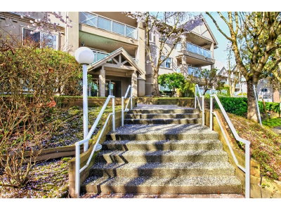 15140 29A Avenue | Surrey British Columbia | Slide Image Thirty-two
