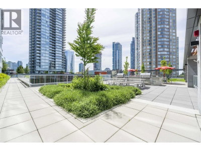 6080 MCKAY Avenue | Burnaby British Columbia | Slide Image Fourteen