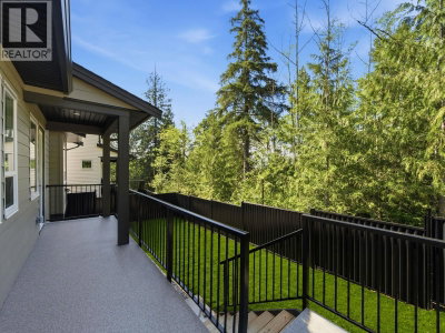 25025 110A Avenue | Maple Ridge British Columbia | Slide Image Two