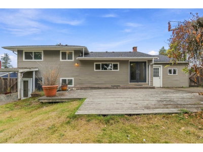 11530 95A Avenue | Delta British Columbia | Slide Image Thirty