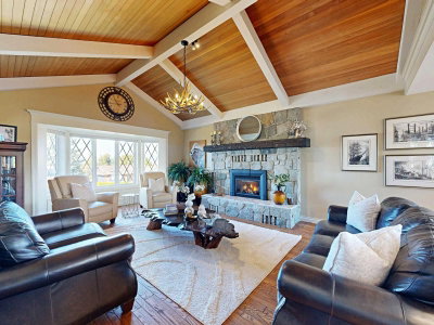 3755 CLEARBROOK Road | Abbotsford British Columbia | Slide Image Four