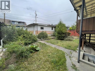 1621 58TH Avenue | Vancouver British Columbia | Slide Image Six