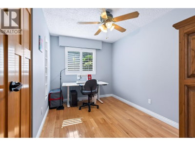 2996 SURF Crescent | Coquitlam British Columbia | Slide Image Thirteen