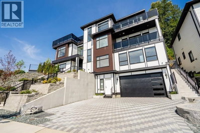 2263 MONASHEE Court | Coquitlam British Columbia | Slide Image Four