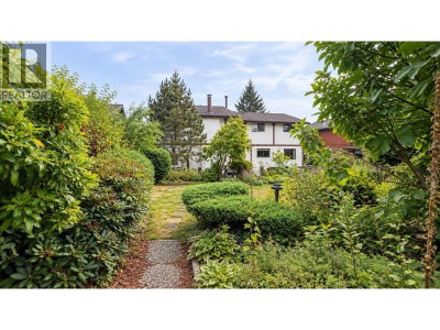 5755 MONARCH Street | Burnaby British Columbia | Slide Image Twelve