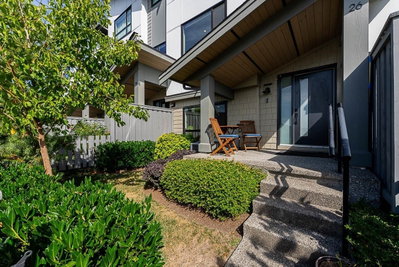 16589 25 Avenue | Surrey British Columbia | Slide Image Three