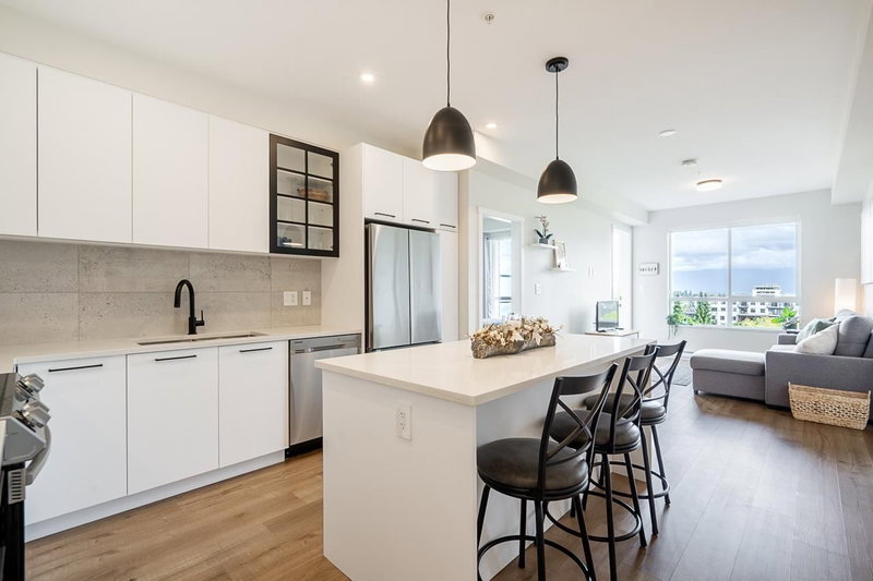 8117 200A Street Langley British Columbia, V2Y 3W9 - 2 Bedrooms Condo For Sale