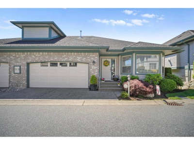 31517 SPUR Avenue | Abbotsford British Columbia | Slide Image Two