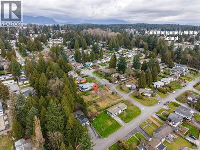 360 DUNCAN Street | Coquitlam British Columbia | Slide Image Seven